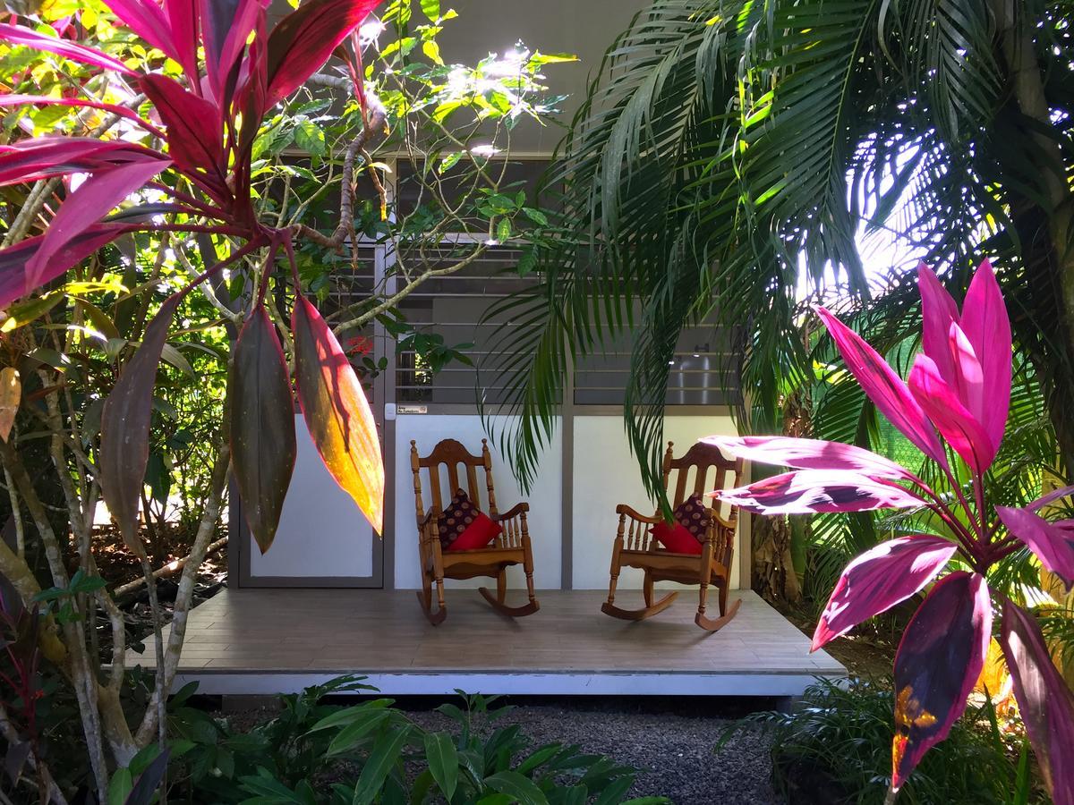 La Perlita Bed & Breakfast Jacó Exterior foto