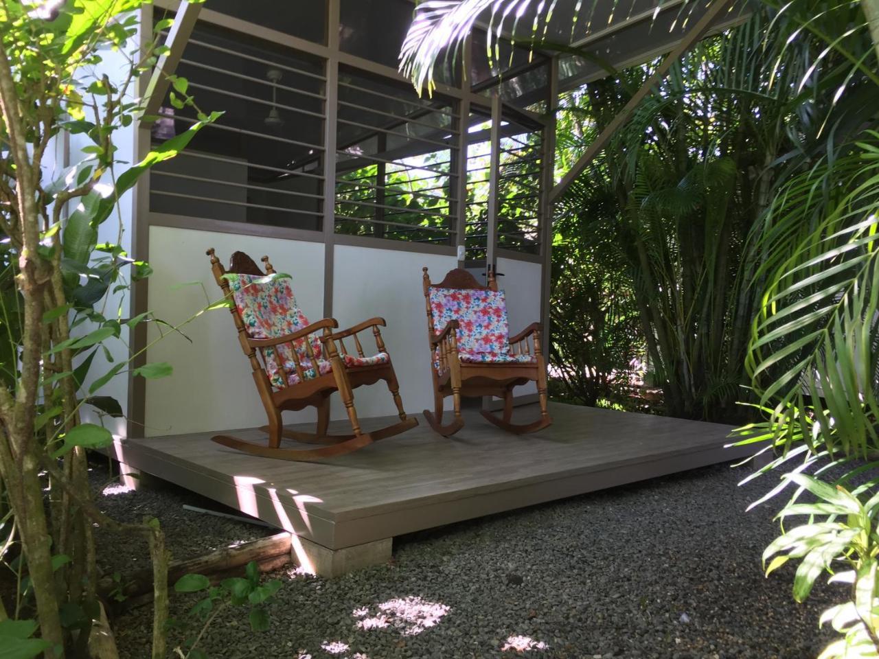 La Perlita Bed & Breakfast Jacó Exterior foto
