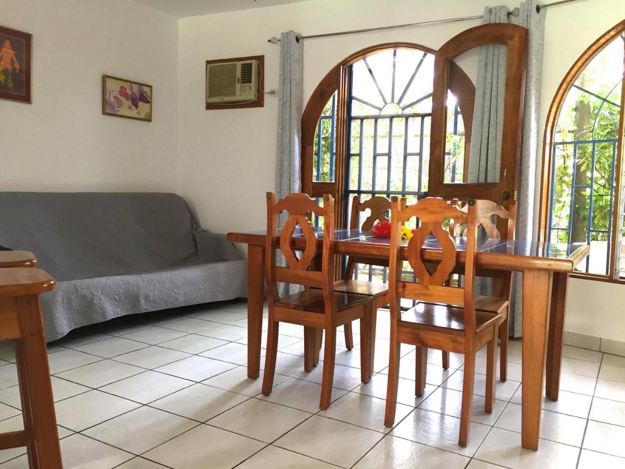 La Perlita Bed & Breakfast Jacó Exterior foto